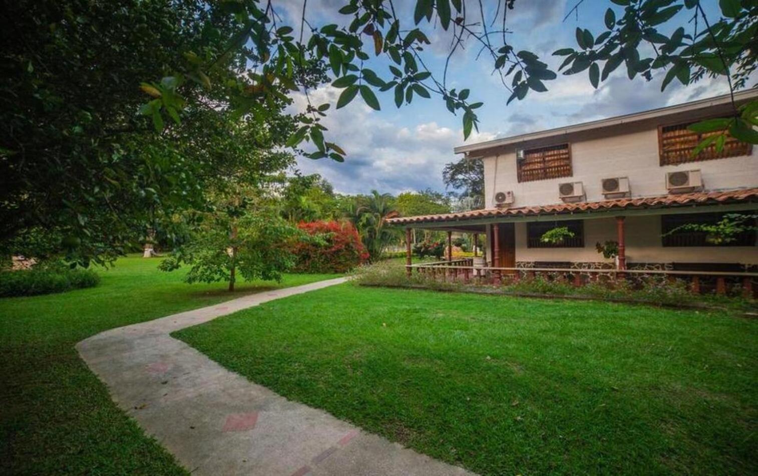 Hotel San Sebastian Del Tonusco Santa Fe de Antioquia Exterior photo